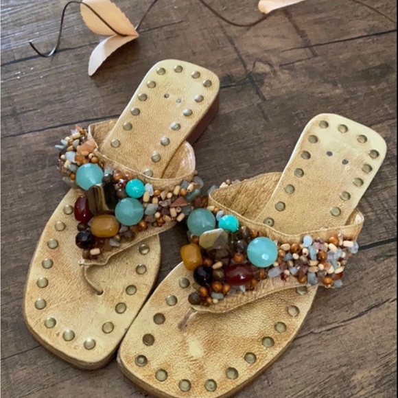 Bridgett Sandals - Picture 12 of 13